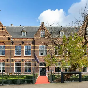 The College ***** Amsterdam