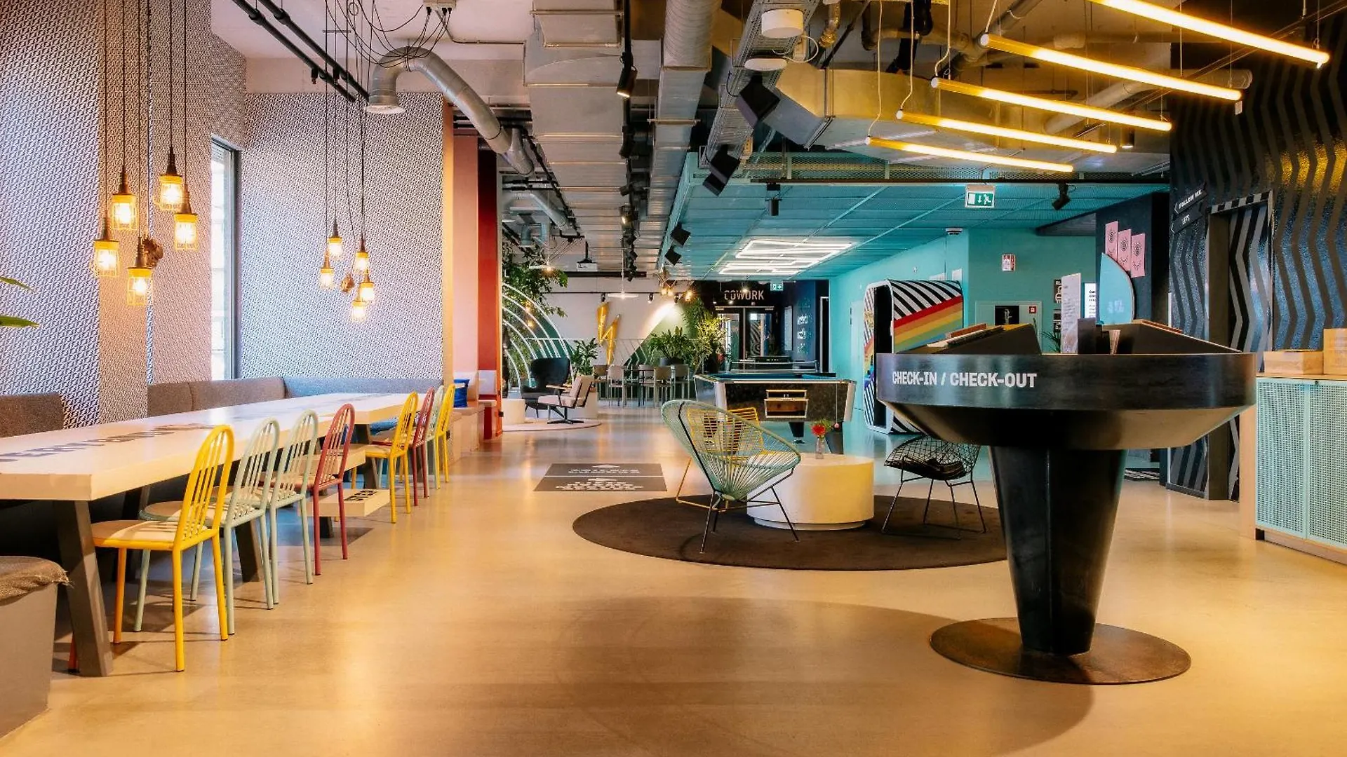 Отель The Social Hub Amsterdam West 4 Star Нидерланды